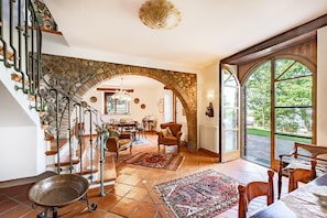 Villa | 4 bedrooms - Beautiful Casolare With Pool Among Green (Ficulle)