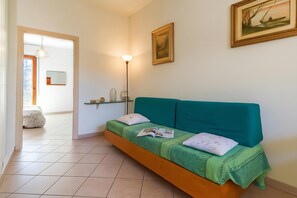 1 bedroom - Daniela 4 100mt From sea (Massa)