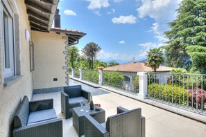 Apartment | 3 bedrooms - Casa Francesca Garden And View (Castelveccana)