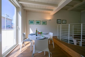 Apartment | 2 bedrooms - Il Bacco few Steps From sea (Camaiore)