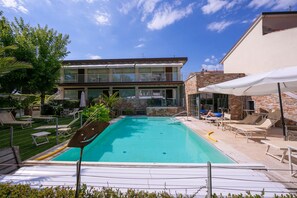 Apartment | 2 bedrooms - Il Bacco few Steps From sea (Camaiore)