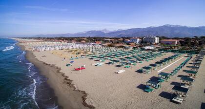 Il Bacco few Steps From sea