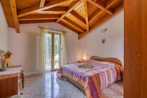 Villa | 2 bedrooms - Casa Maddalena Private Beach Upon Reques (Cadrezzate con Osmate)