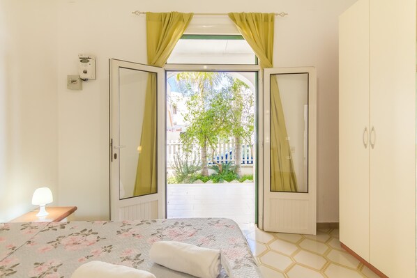 3 bedrooms - Casa del Mare With Garden Near the Beach (Porto Cesareo)