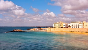 2 عدّة غرف نوم