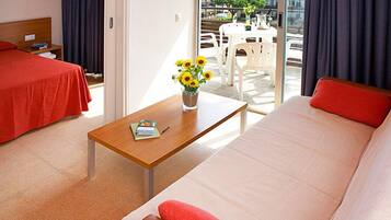 Apartment | 1 bedroom, free cribs/infant beds