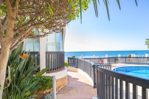 Apartment | 2 bedrooms - Puerta del mar 2 Beachfront and Pool (Mijas)