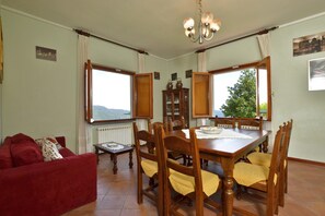 House | 6 bedrooms - Villa Medicina in Medicina (Pescia)