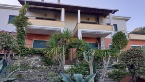 Apartment | 2 bedrooms - Paradiso Al Mare Shared Pool (Diano Marina)