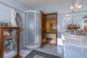 Villa | 5 bedrooms - Villa Piero With Pool (Pietrasanta)