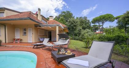 Villa Piero With Pool