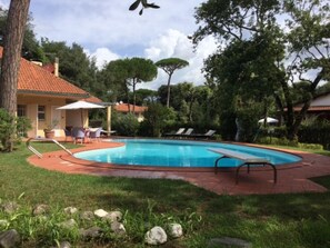 Villa | 5 bedrooms - Villa Piero With Pool (Pietrasanta)
