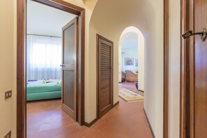 5 bedrooms - Villa Piero With Pool (Pietrasanta)