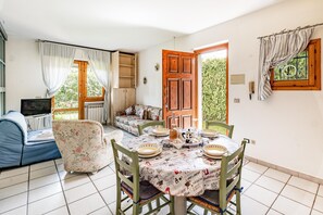House | 3 bedrooms - La Chimera 700mt From sea (Massa)