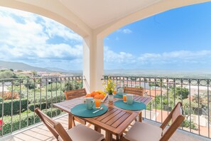 Apartment - Nicole House With Stunning View And Pool (Badesi)