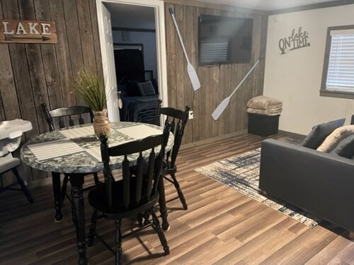 Life on the Docks Cabin 2 Cozy cabin in Dandridge TN