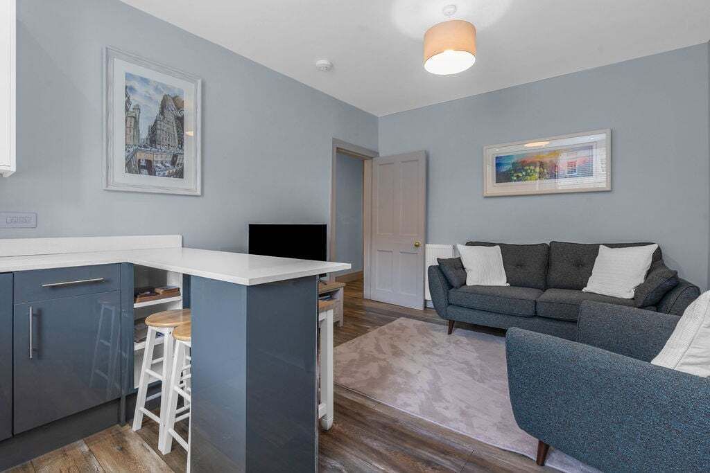 Guestready - Modern 2br In Historic Old Town - Edinburgh