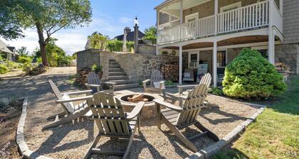 Home w/firepit l Walk to Bearskin Neck+Beach