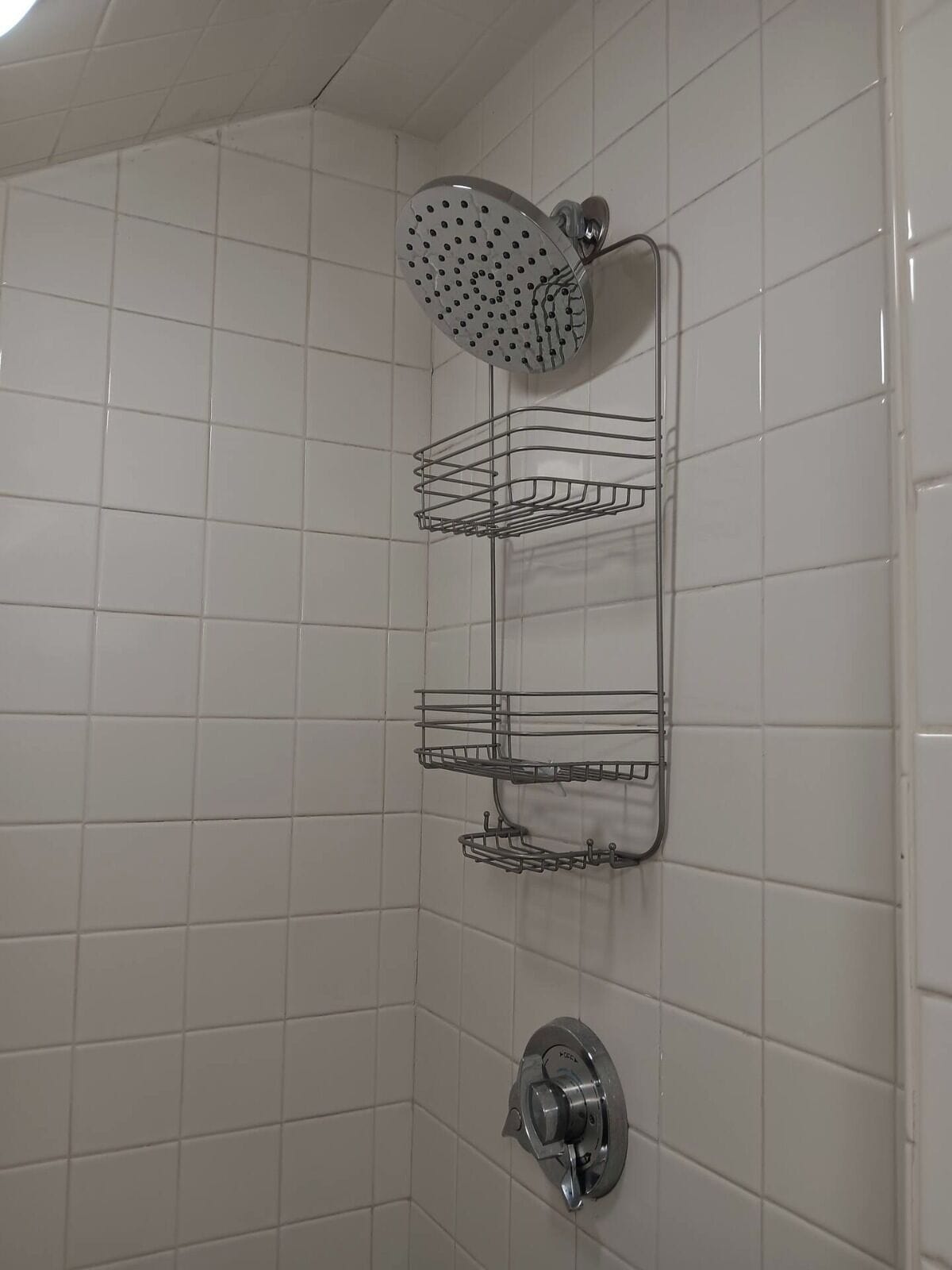 Handdukar, tvål och toalettpapper