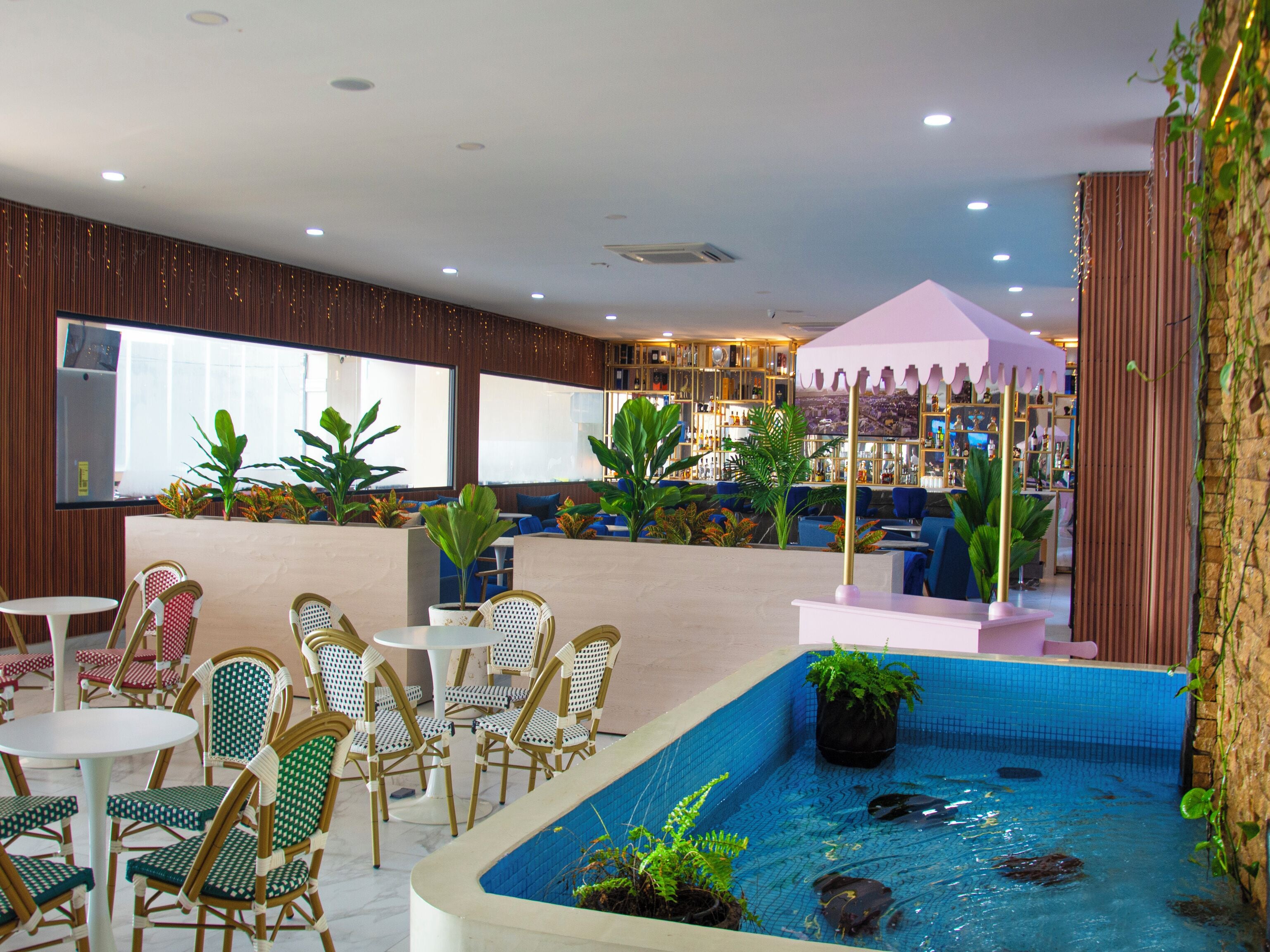 ロビー応接スペース