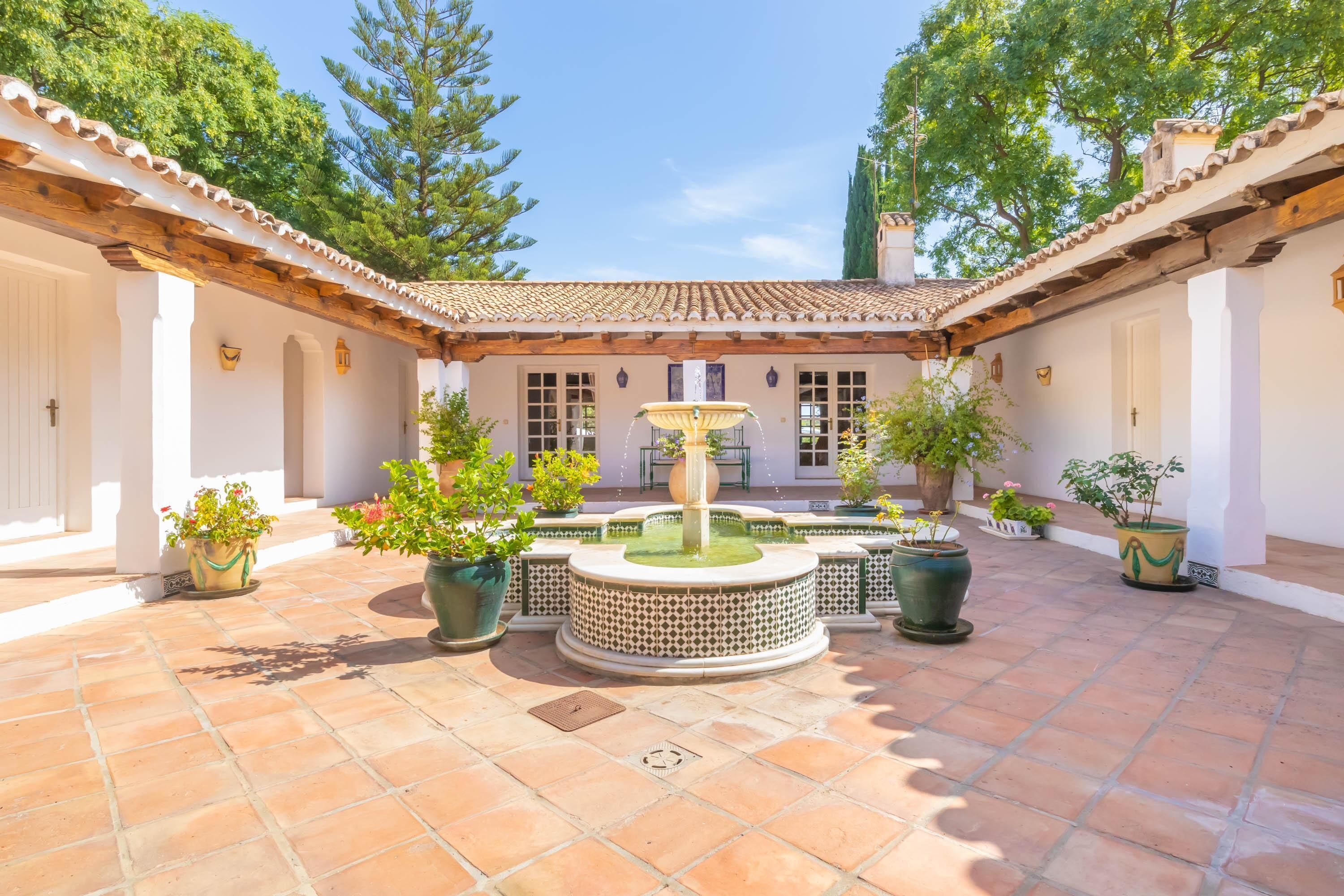 6 عدّة غرف نوم