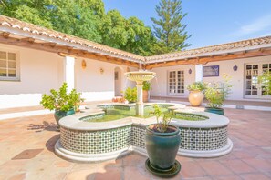 Villa, Accessible | 6 bedrooms - Cortijo Villa Padierna El Lago (Benahavis)
