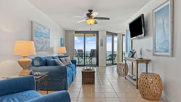 Appart'hÎtel, plusieurs lits (Phoenix VII 907) | Coin séjour