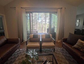 Téléviseur connecté, foyer