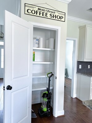 Interior - Housing for Workers at the BMW EV PLANT large home (Florence)