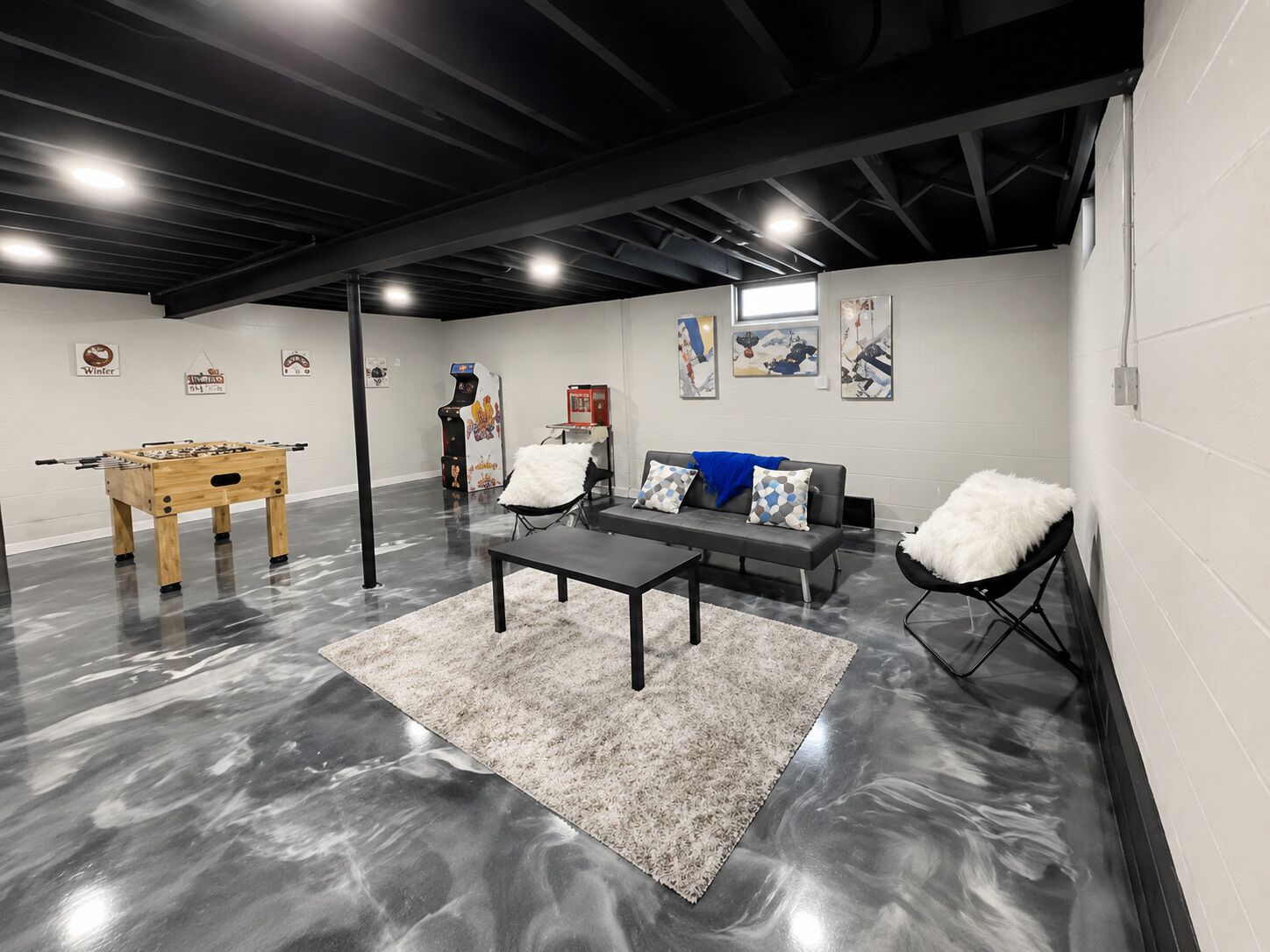 Spielezimmer