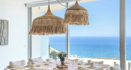 Benalmadena Luxury 4 Bed Apartment Jacuzzi