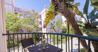 Cantinho da Bea Central com Wifi a Passos da Bela Praia da Luz