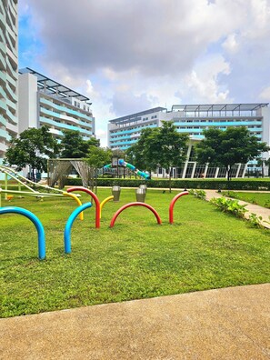 Children's play area - outdoor - Acellyne's Suites at The Residences (Quezon City)