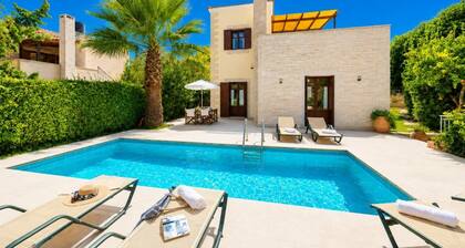 Villa Aloe - Three Bedroom Villa, Sleeps 6
