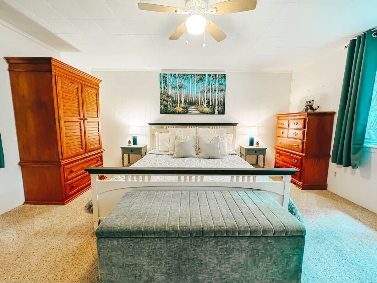 1 bedroom, desk, iron/ironing board, travel crib