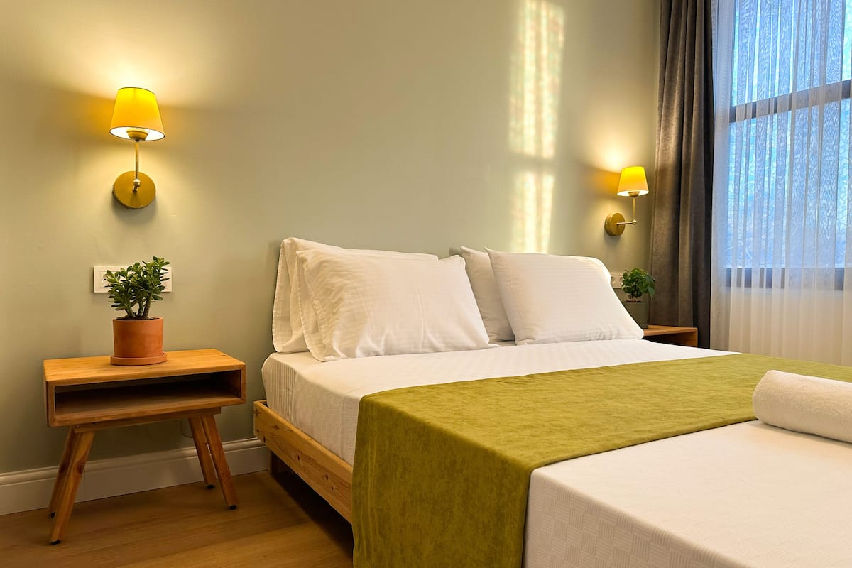 Ropa de cama de alta calidad, decoración individual, escritorio