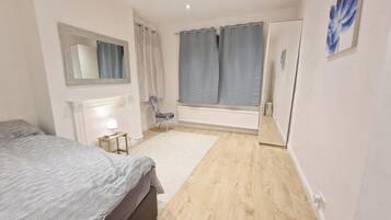 Apartment | 2 bedrooms, free WiFi, bed sheets