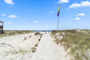House, Multiple Beds (Hazel Mae's Hideaway) | Beach - Hazel Mae's Hideaway (Gulf Shores)