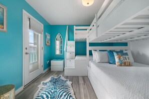 Huis, Meerdere bedden (Hazel Mae's Hideaway) | 2 slaapkamers, een strijkplank/strijkijzer, wifi