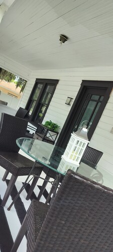 Directly on Riverwalk in Downtown Bradenton  Walking trail out your front door!