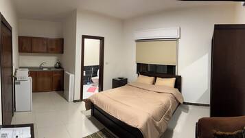 1 bedroom, iron/ironing board, WiFi, bed sheets