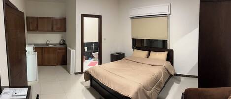 1 bedroom, iron/ironing board, WiFi, bed sheets