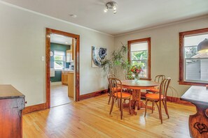 Dining - Cozy Cheyenne Home w/ Yard < 1 Mi to Downtown! (Cheyenne)