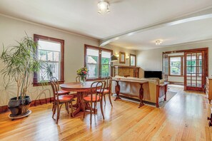 Interior - Cozy Cheyenne Home w/ Yard < 1 Mi to Downtown! (Cheyenne)