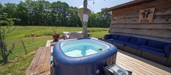 Smith’s mother in law suite, pet friendly!