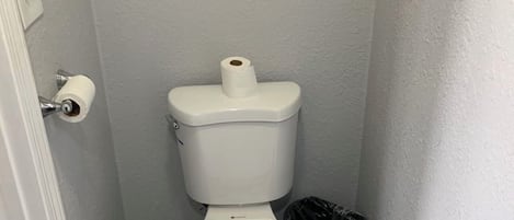 Classic Single Room | Free WiFi, bed sheets