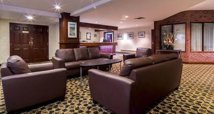 Sinbads Hotel and Suites