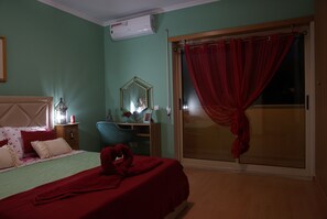 Design Room, Garden View | Iron/ironing board, free WiFi, bed sheets - Chateau Batalha (Batalha)