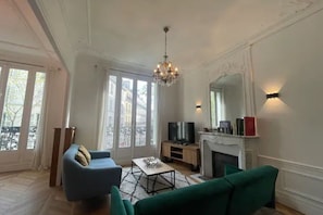 Téléviseur