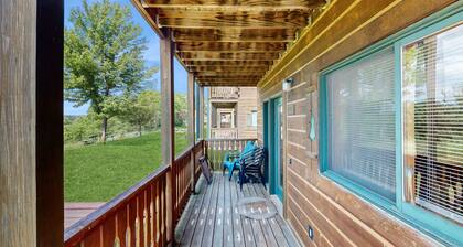 Lower-Level duplex, adventure retreat with fire pit, patio, & WIF